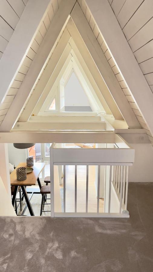 Gemuetliche Maisonettewohnung Mit Dachterrasse Am Schloss Oldenburg Exterior photo